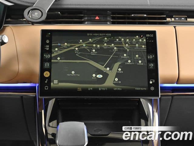 Land Rover Range Rover Sport 2025 — Фото 14/20