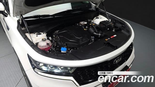 Kia Sorento 2021 — Photo 15/20