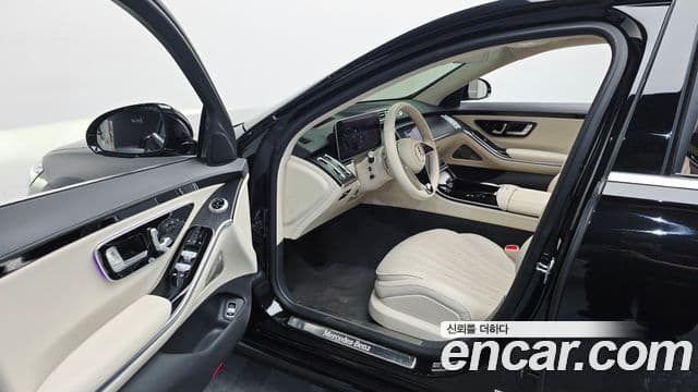 Mercedes-Benz S-Class 2022 — Фото 10/20