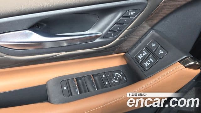 Toyota Alphard 2025 — Şəkil 22/36