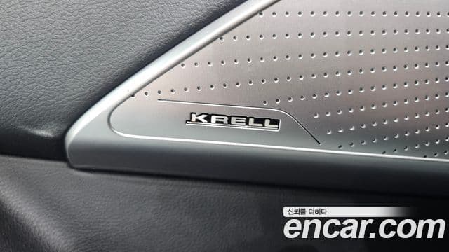 Kia The K9 2018 — ფოტო 26/38