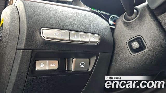 Kia The K9 2018 — ფოტო 32/38