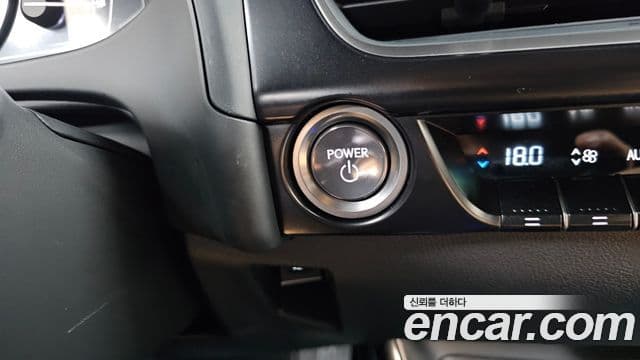 Lexus UX250h 2023 — Фото 20/20