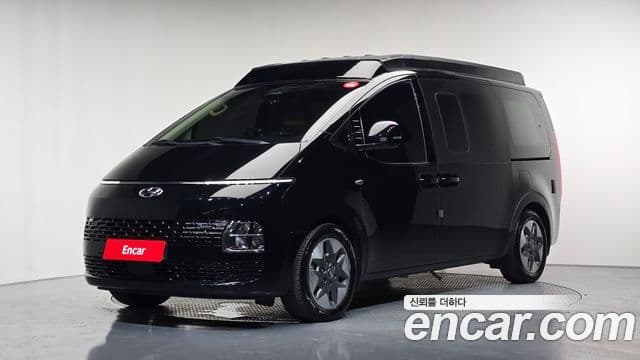 Hyundai Staria 2021 — Фото 2/20