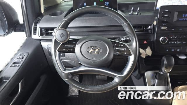 Hyundai Staria 2021 — Фото 14/20