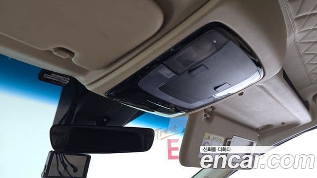 Hyundai Staria 2021 — Photo 12/36