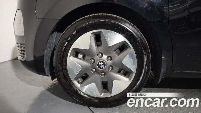 Hyundai Staria 2021 — Photo 20/36