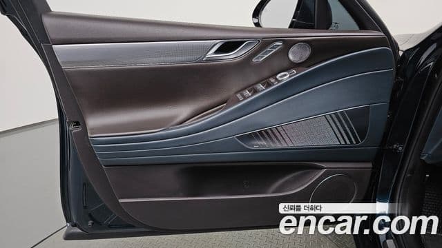 Genesis G80 2022 — Şəkil 26/36