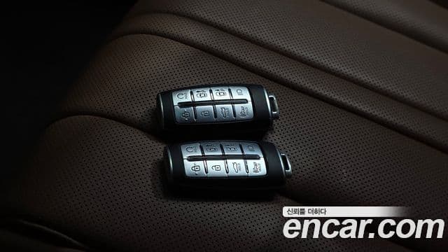 Genesis G80 2021 — Photo 7/32