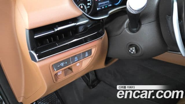 Genesis G80 2021 — Photo 22/32