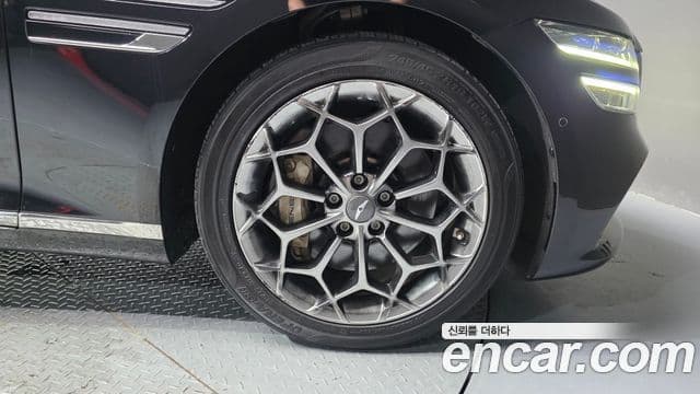 Genesis G80 2021 — Şəkil 32/37