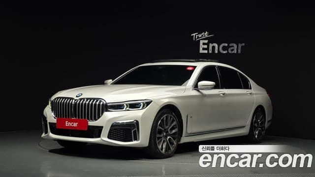BMW 7 Series 2021 — Фото 1/20