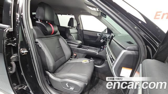 Hyundai Santa Fe 2025 — Photo 30/32