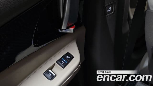 Kia Carnival 2024 — Photo 34/35