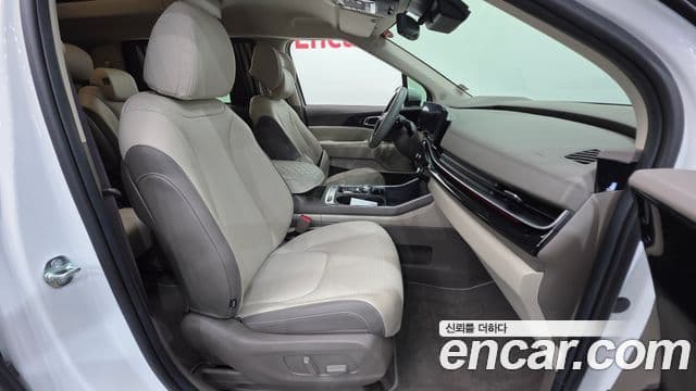 Kia Carnival 2024 — Фото 9/20