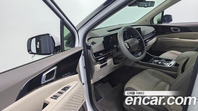 Kia Carnival 2024 — Фото 11/20