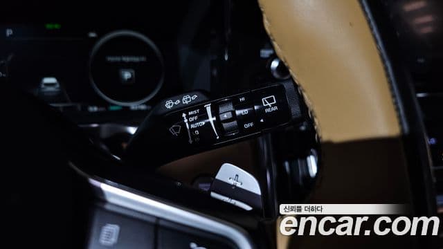 Kia Sorento 2022 — Photo 13/32
