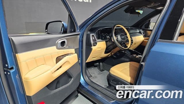 Kia Sorento 2022 — Photo 7/32