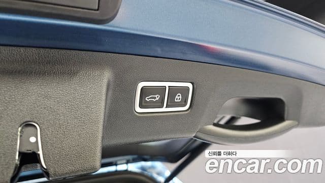 Kia Sorento 2022 — Photo 18/32