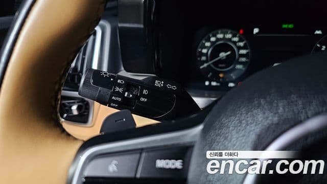 Kia Sorento 2022 — Photo 25/32