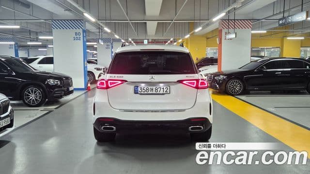 Mercedes-Benz GLE-Class 2022 — Фото 2/20