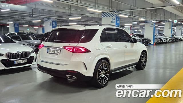 Mercedes-Benz GLE-Class 2022 — Фото 3/20