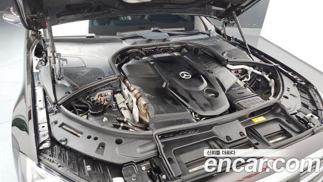Mercedes-Benz S-Class 2021 — Фото 6/20
