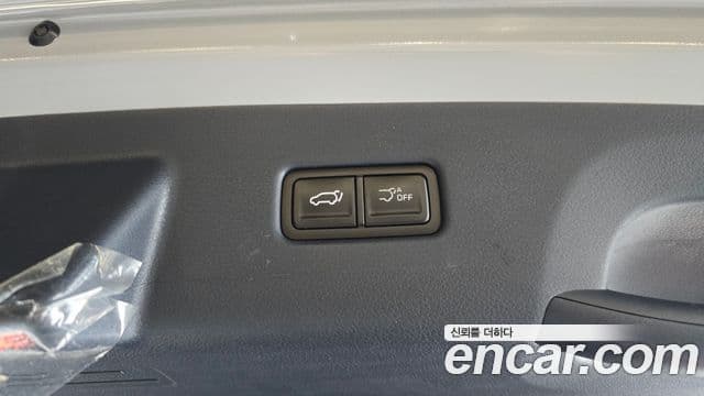 Kia Carnival 2025 — ფოტო 8/38