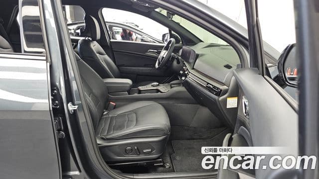 Kia Sportage 2025 — Фото 11/20