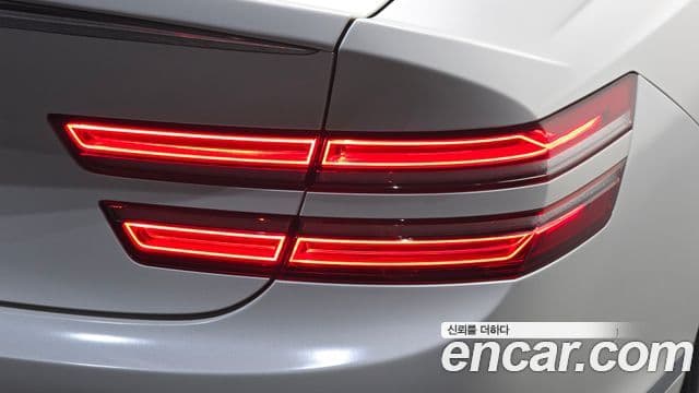Genesis G80 2022 — Şəkil 22/30