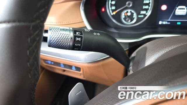 Genesis G80 2022 — Şəkil 12/30