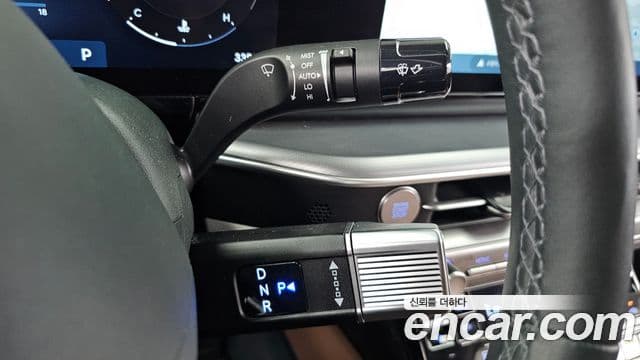 Hyundai Grandeur Hybrid 2023 — Photo 14/20
