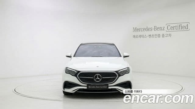 Mercedes-Benz E-Class 2025 — Фото 2/11