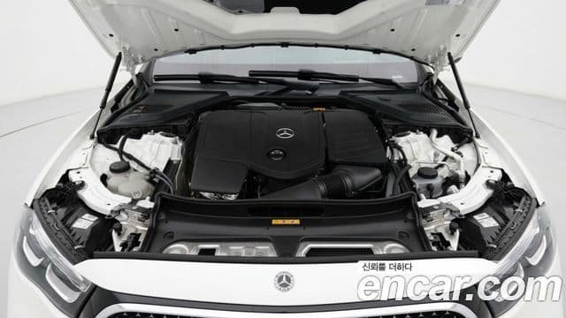 Mercedes-Benz E-Class 2025 — Фото 5/11