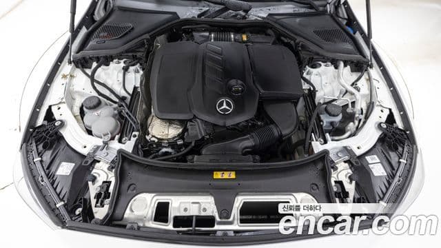 Mercedes-Benz E-Class 2025 — ფოტო 1/19