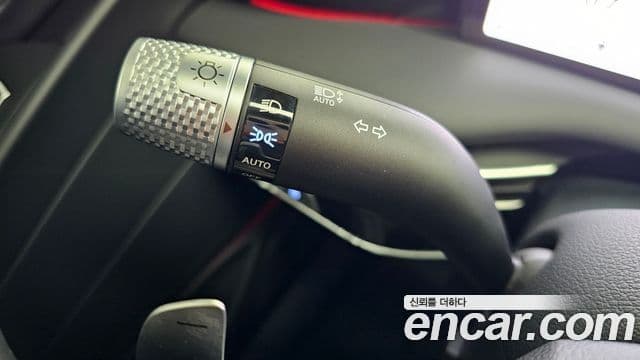 Genesis G80 2025 — Photo 28/32