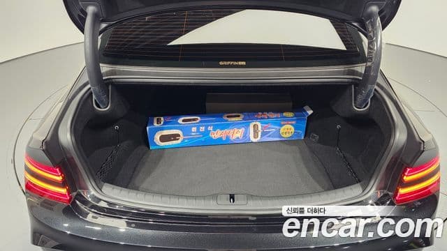 Genesis G80 2025 — Photo 2/32