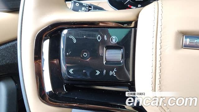 Land Rover Range Rover Sport 2025 — Şəkil 38/40