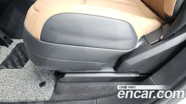 Land Rover Range Rover Sport 2025 — Şəkil 12/40