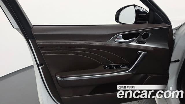 Kia Stinger Meister 2021 — Photo 7/35