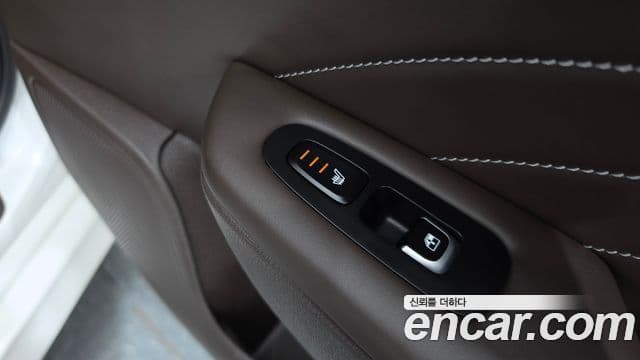 Kia Stinger Meister 2021 — Photo 30/35