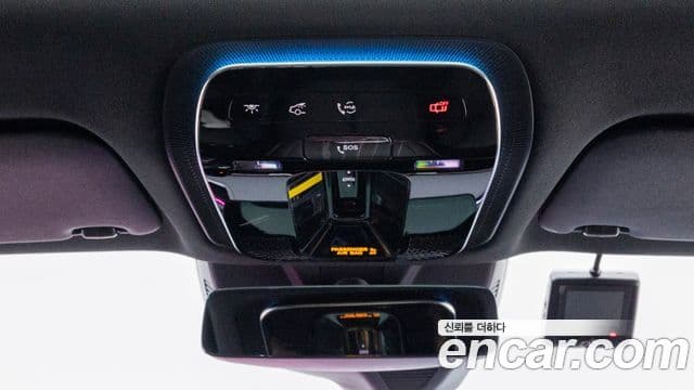 Mercedes-Benz E-Class 2025 — Photo 15/19