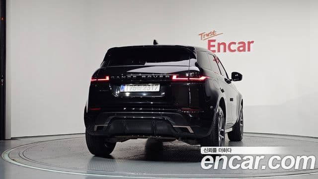 Land Rover Range Rover Evoque 2024 — Photo 23/32