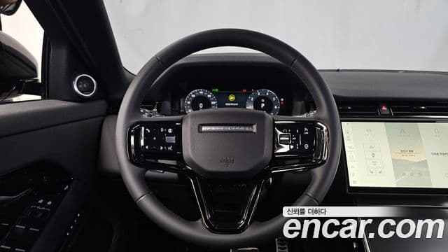 Land Rover Range Rover Evoque 2024 — Photo 29/32