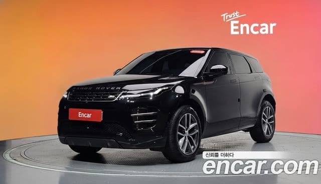 Land Rover Range Rover Evoque 2024 — Photo 18/32