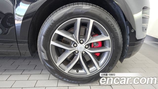 Land Rover Range Rover Evoque 2024 — Photo 4/32