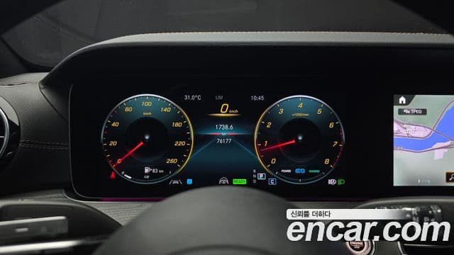 Mercedes-Benz E-Class 2023 — Фото 8/20