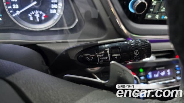 Hyundai Sonata Hybrid 2022 — Şəkil 15/35