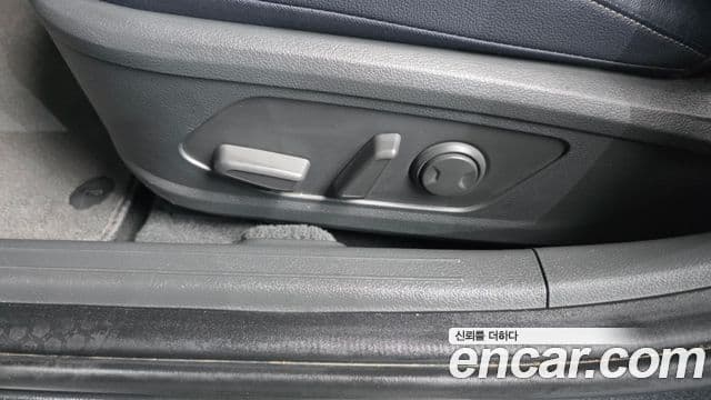 Hyundai Sonata Hybrid 2022 — Şəkil 19/35