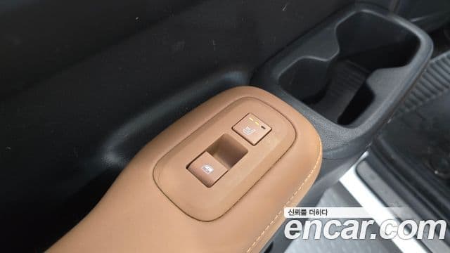 Hyundai Santa Fe 2025 — Фото 20/20